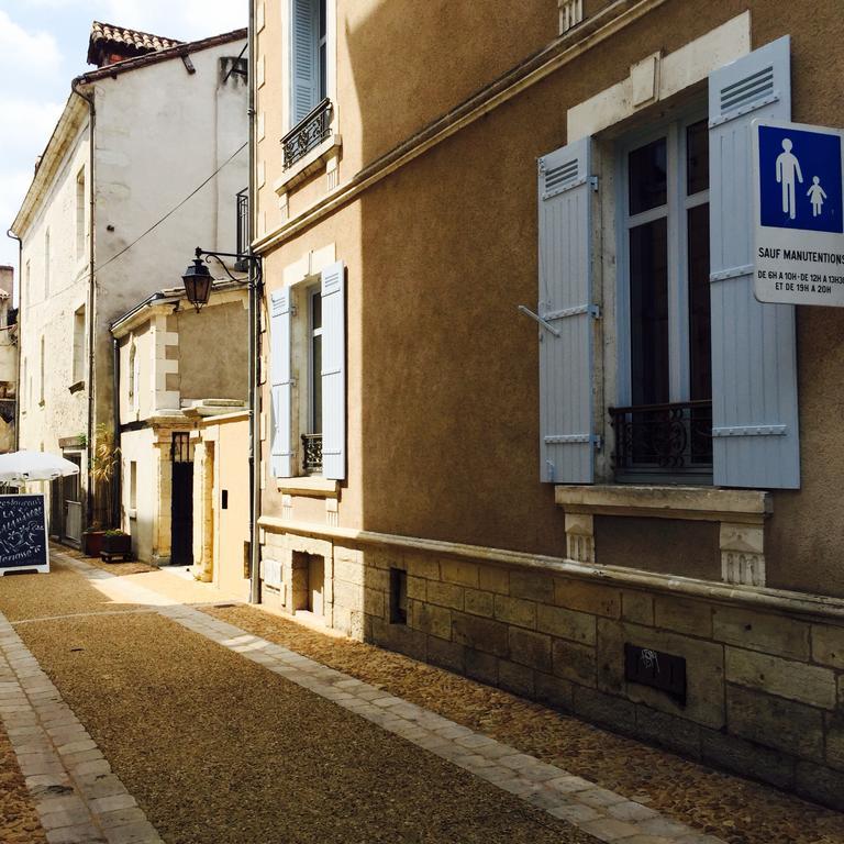La Petite Cour - Perigueux Bed and Breakfast Εξωτερικό φωτογραφία